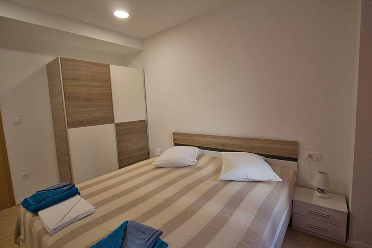 Apartment Carlitos Karlobag Εξωτερικό φωτογραφία